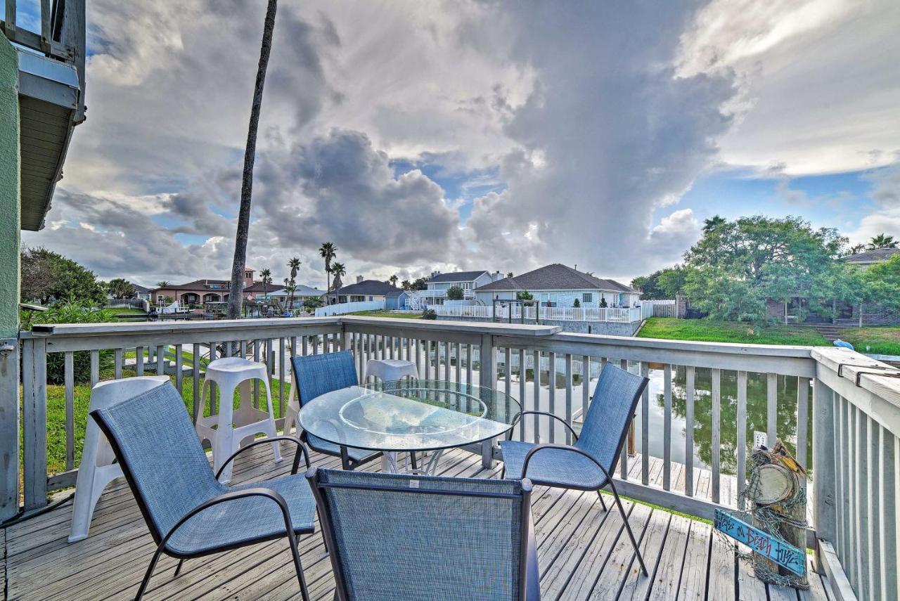 Breezy Corpus Christi Condo With Deck And Fishing Dock Dış mekan fotoğraf